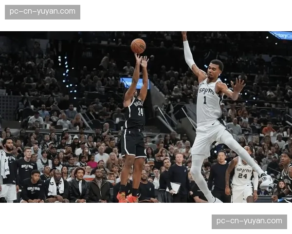 三节战罢:文班亚马已送出7次封盖,马刺领先爵士18分 三节战罢:文班亚马已送出7次封盖,马刺领先爵士18分